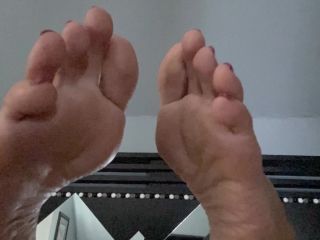 online porn clip 17 little fetish Suck my Toes While I cum, toe sucking on fetish porn-0