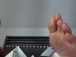 online porn clip 17 little fetish Suck my Toes While I cum, toe sucking on fetish porn-8