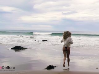 [Pornstar] IsabelleDeltoreCollection A Walk Down The Beach-1