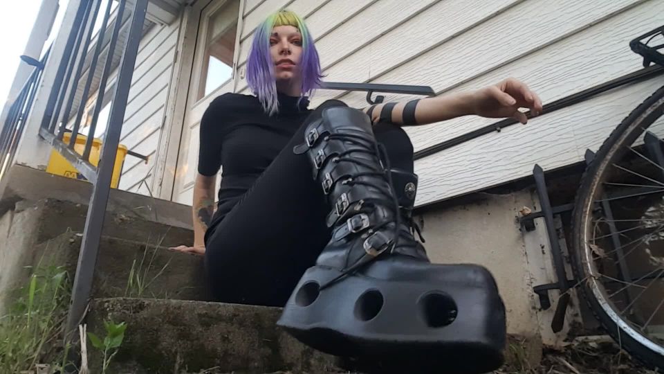 adult video clip 43 bbw fetish Boots porn Cyberpunk goth girl boot worship and spitty soles(Feet porn), tattooed on femdom porn