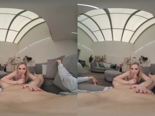 Jenny Wild - Cuddling - xVR Porn, VR Porn (UltraHD 2K 2021)-2