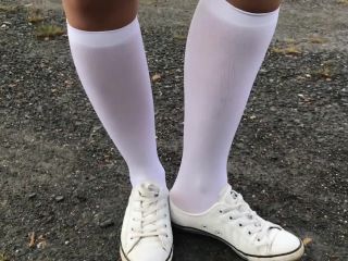 New Fantazy Schoolgirl in white knee socks and white shoes show under skirt feet-6