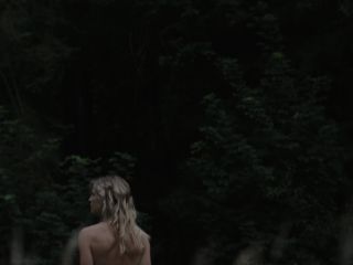 Alexia Barlier - La foret s01e01 (2017) HD 1080p - (Celebrity porn)-9