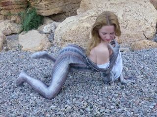 Full body catsuit on the beach Latex!-8