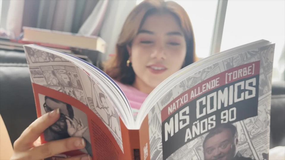 Marina Gold - She Loves Read Books And Fuck - Le Gusta Leer Y Follar - GAF 007 - PutaLocura (HD 2020)