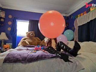 [GetFreeDays.com] Nerdy BUNNY Loves Balloons Porn Video December 2022-3