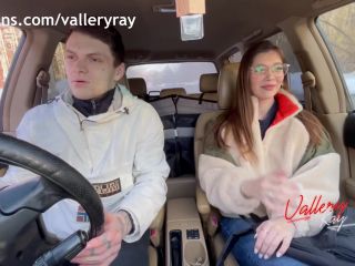 Vallery RayMeeting With Stepsister After School Ended With Blowjob In The Car - 2160p-1