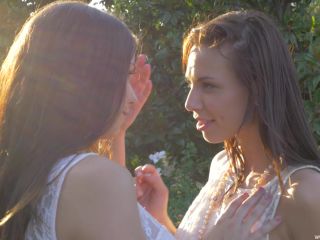 Aidra & Madi in Tenere Amiche - 11/10/2020 - Lesbian-2