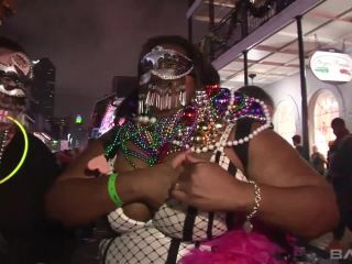 Mardi Gras Is So Fun For Chastity-8