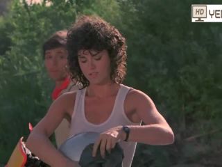 Kristi Somers and Betsy Russell in Tomboy 1985 720P-4