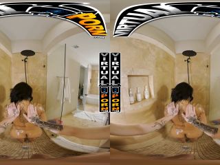Kona Jade - Getting Wet with the Step-Sis - VirtualPorn, BangBros (UltraHD 4K 2024) New Porn-0