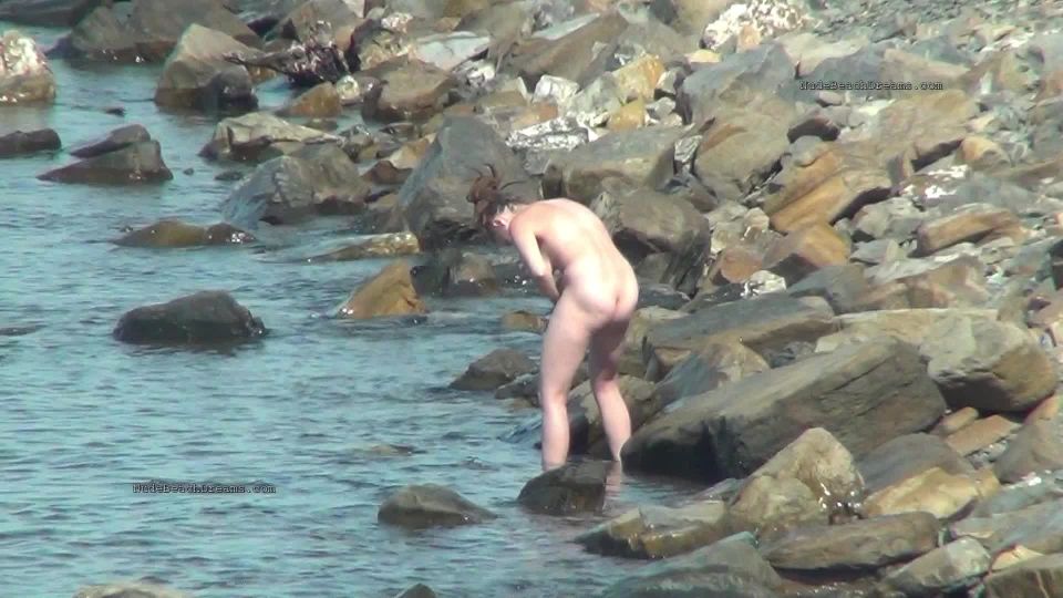 Nudist video 01658 Teen!