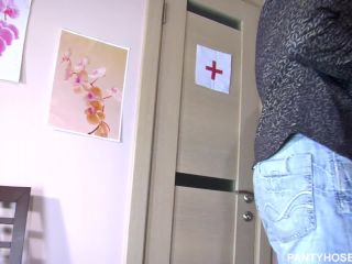 pantyhoseline_g631_clip-3