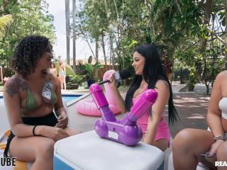  Serena Santos  Interracial, Latina, Outdoors, Deep Throat, Natural Tits, Gonzo, Hardcore, Creampie, All Sex Serena Santos, Kira Perez, Addison Vodka, Alix Avery, Bunny Fae - Wet And Wild SiteRip  SiteRip-0