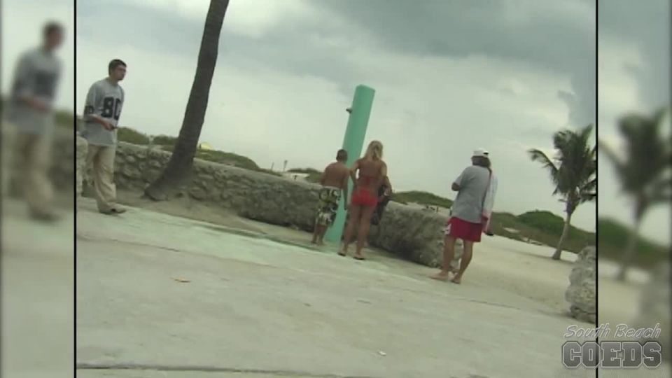 Voyeur Ass and Titty Watching on South Beach Miami Florida