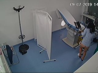 Real hidden camera in gynecological cabinet – pack 1 – archive3 – 47 | voyeur | voyeur-8