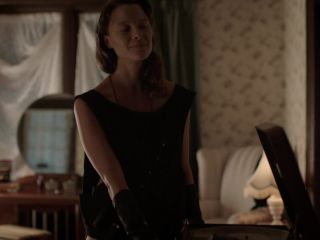 Scottie Thompson - 12 Monkeys s02e03 (2016) HD 1080p - [Celebrity porn]-6