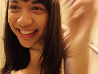 DelightfulHug_Public_Bathroom_Squirt_MV_prem Webcam-4