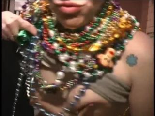 Mardi gras tits flashing 1283!-8