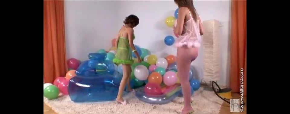 adult video 1 fisting uretra Babes in balloon land!, blue eyes on fisting porn videos