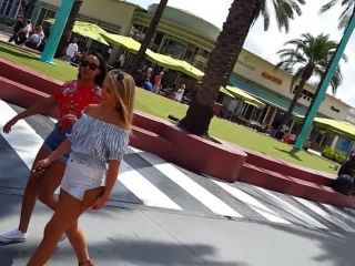 Candid vor babe in shorts blonde pawg thick-7