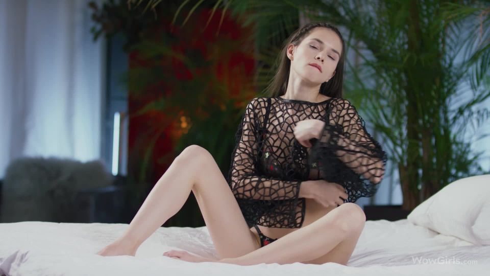 online xxx video 29 Leona Mia In It Makes Me So Wet on hardcore porn panty fetish