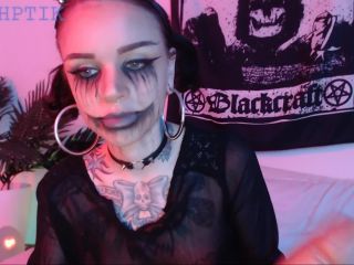 Spooky slut blow job with dildo-0