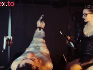 [GetFreeDays.com] Mistress Euryale Elis Euryale In Scene Bounded And Burnt Sex Video October 2022-3