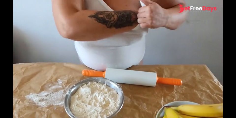 [GetFreeDays.com] the baker shows her huge breasts and plays with the flour Adult Leak May 2023