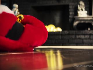 video 33 Onlyfans: Madison Ivy - Christmas with Mrs Claus | dildo fucking | toys slime fetish-0