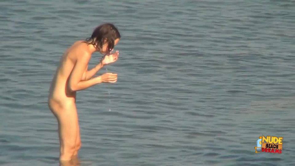 NudeBeachdreams.com-NudeBeachdreams.com- Nudist video 00800