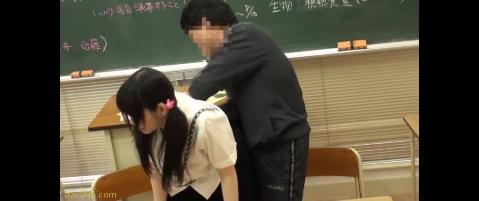 SCR-107 ● Pies School Teacher Posted The Video Student - Girl