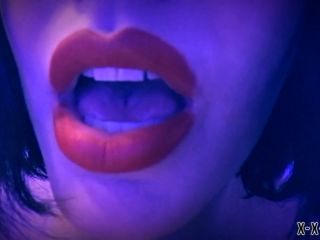 Fetish porn  Maitresse Madeline Marlow  Maitresse Madeline Marlow Hypno Lips Episode A Femdom Joi Bj Surrealist Fa-0