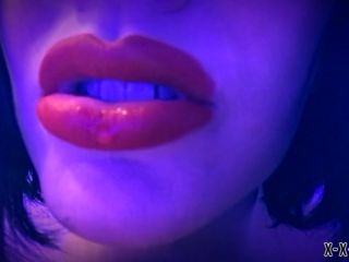 Fetish porn  Maitresse Madeline Marlow  Maitresse Madeline Marlow Hypno Lips Episode A Femdom Joi Bj Surrealist Fa-4