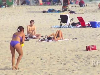 Girl fights To Keep big boobs Inside bikini top but she  lose-2