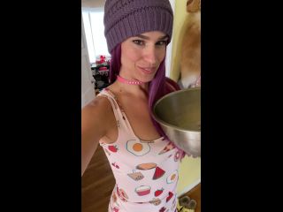 xxx video clip 24  solo female | VibeWithMolly - I taste poop for my first time  | poop-0