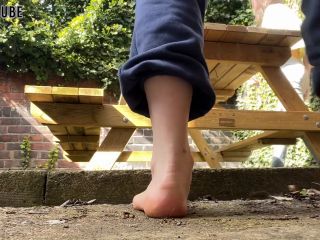  pinkbaby24   Girl Girl Girl feet, barefoot, dirty feet, outdoors, girl girl girl dirty feet girls Manyvids-3