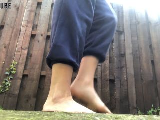  pinkbaby24   Girl Girl Girl feet, barefoot, dirty feet, outdoors, girl girl girl dirty feet girls Manyvids-5