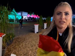 Daynia - Die PERVERSESTE FANSCHLAMPE vom PUBLIC VIEWING - AO 3LOCH Fick mit MEGA X... - FullHD 1080P-0