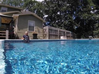 M@nyV1ds - BuddahsPlayground - Waders in Cold Pool-4