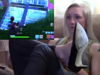 online video 43 Trixie dangling her heels while she eats fortnite nerds for breakfast, feet fetish website on feet porn -1