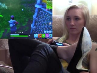 online video 43 Trixie dangling her heels while she eats fortnite nerds for breakfast, feet fetish website on feet porn -6