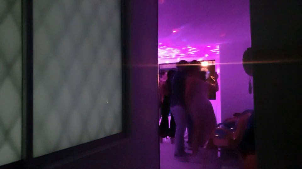 Me Folla El Hermano De Mi Esposo  En Su Fiesta A Escondidas Y Acaba En Mi Boca 1080p