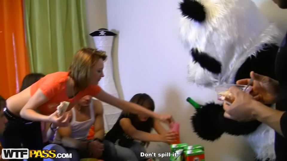 [Alisha Lera] [CollegeFuckParties] Real college sex party with a Panda-boy, part 2