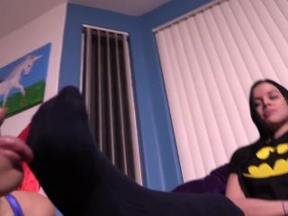 Porn online Lesbian Foot Worship – Miss Tiffany – Lesbian Sock Slave Eva-5