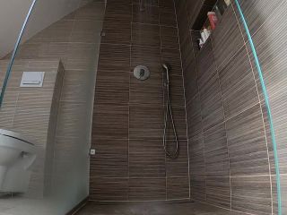 M@nyV1ds - Owiaks - Caught in the shower and got fuck-0
