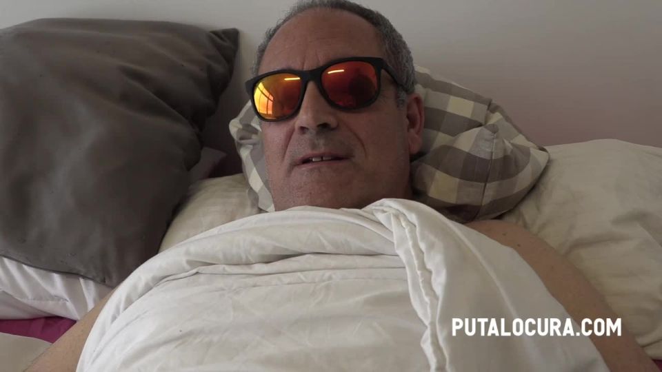 online video 48 Estrella Del Sur - He does it with the cleaner  | putalocura | fetish porn pantyhose fetish