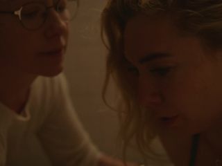 Vanessa Kirby, Sarah Snook - Pieces of a Woman (2020) HD 1080p - (Celebrity porn)-4
