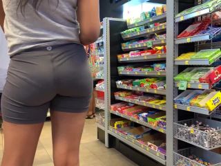 Ass cheeks with trace of panties in hot shorts-6