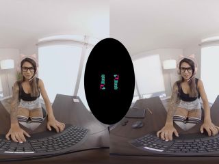 Alexis Zara - Do You Want Me To Keep The Stream On? [VRHush / UltraHD 2K / 1440p / VR], teen hardcore masturbation lesson 4 on hardcore -0